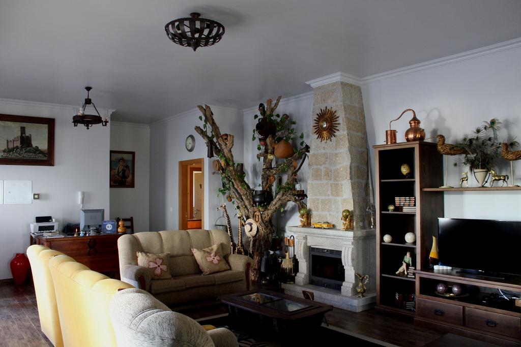 Quinta Ribeiro Tanquinhos Guest House Tancos ภายนอก รูปภาพ